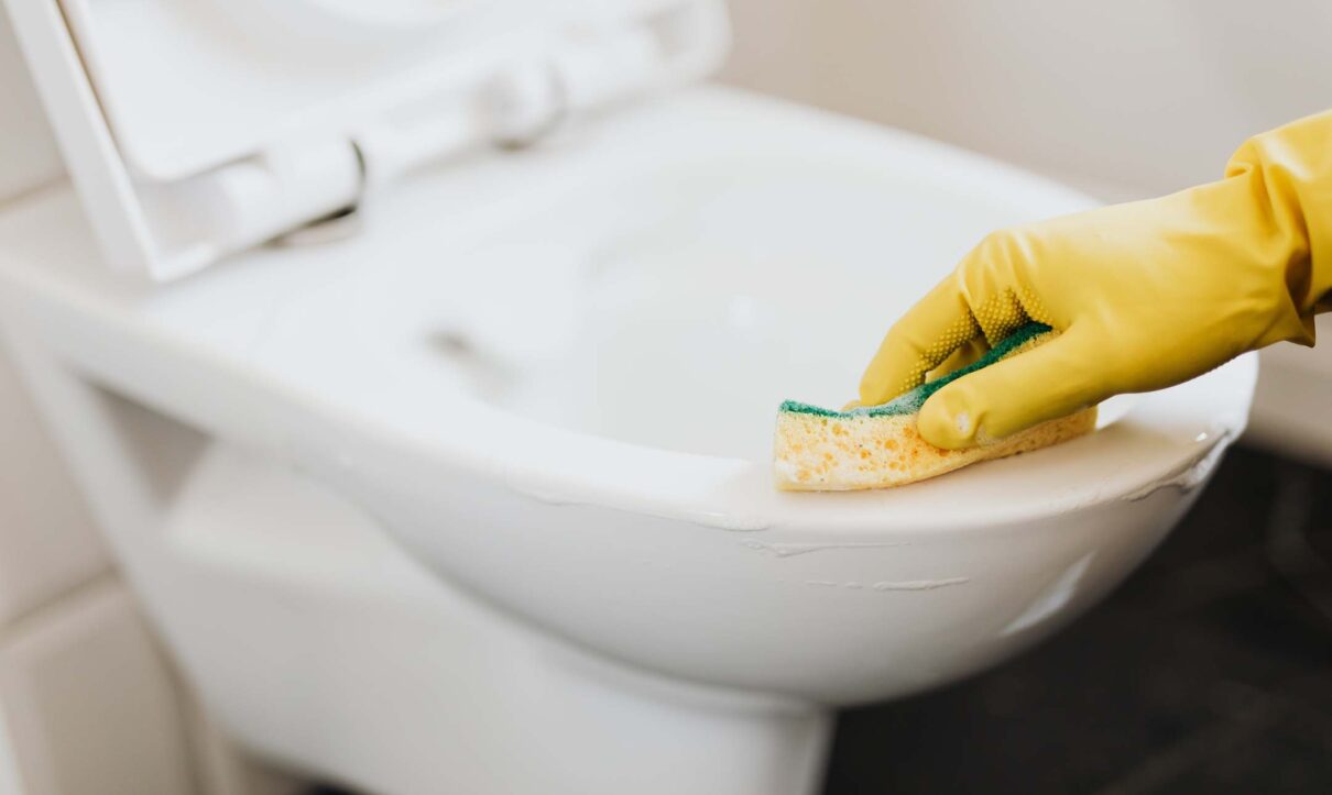 Professional Washroom Cleaning